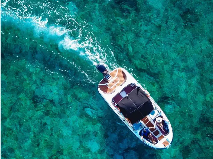 El Cielo, Snorkel & Beach